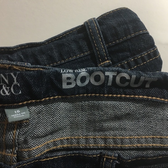 Jeans - Picture 3 of 3